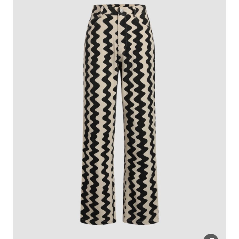 Black and white groovy pants